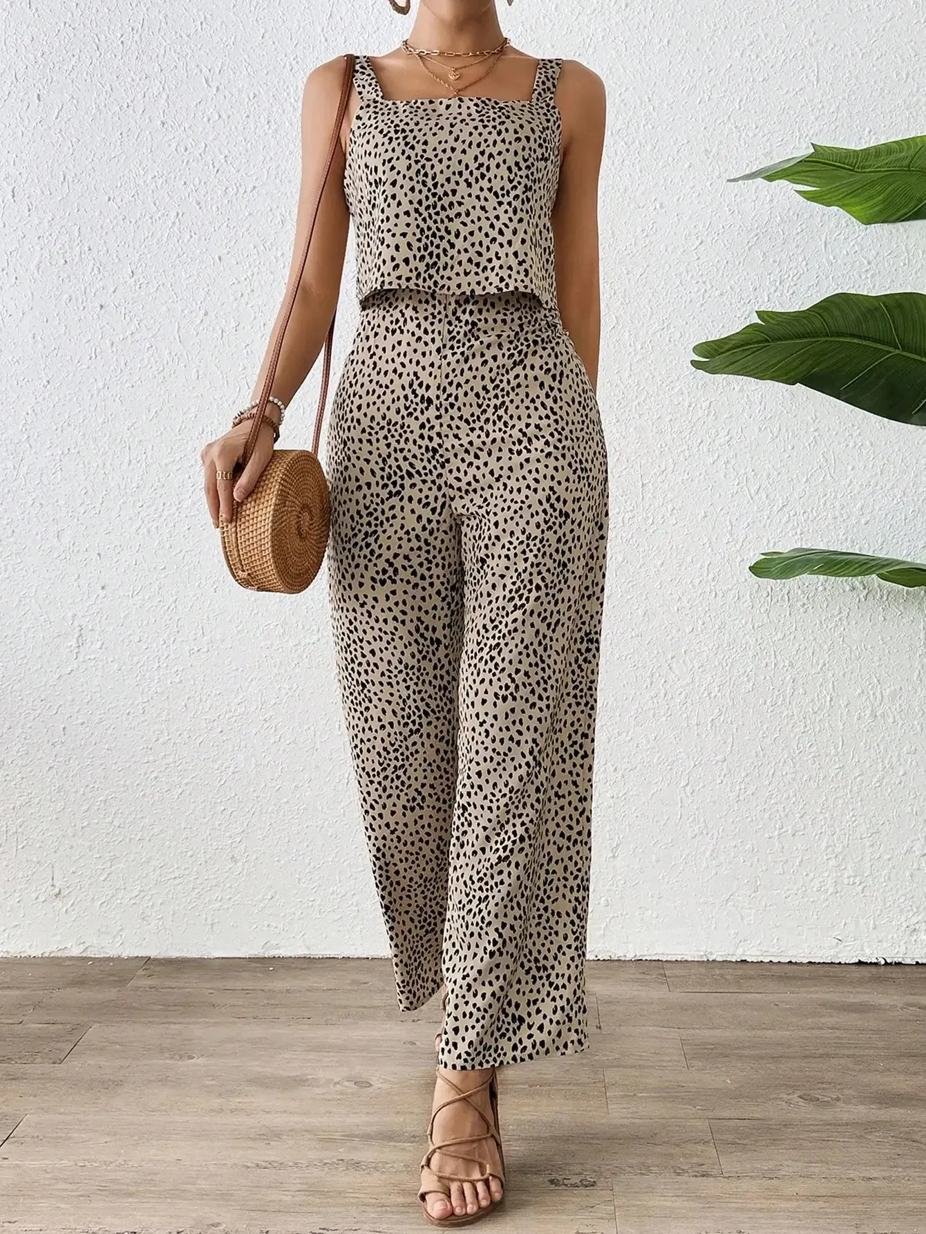 2024 New Fashion Design Women's jumpsuit double layered suspender jumpsuit thick shoulder strap printed long casual style