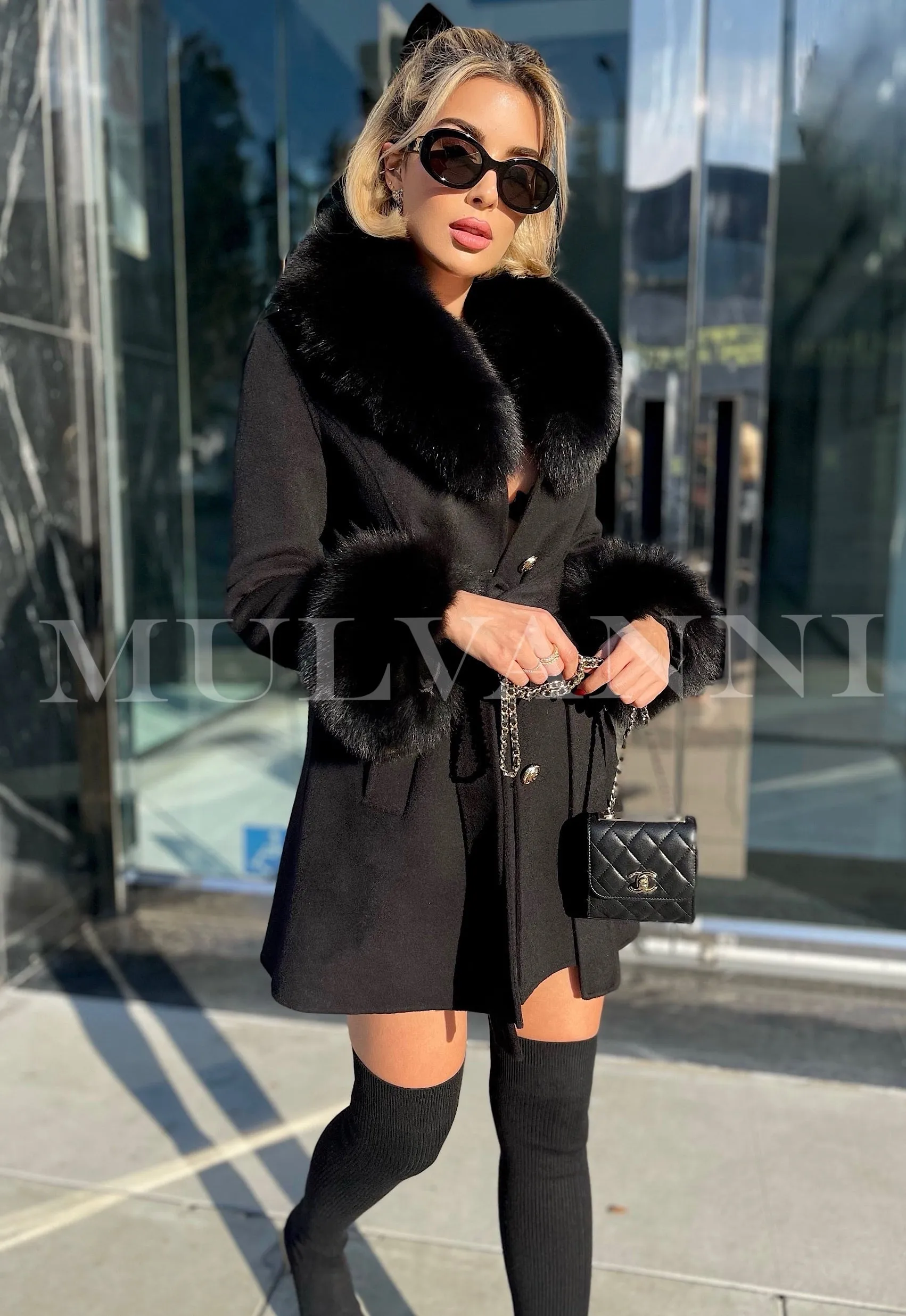 ELINOR Black Cashmere Coat with Fox Fur