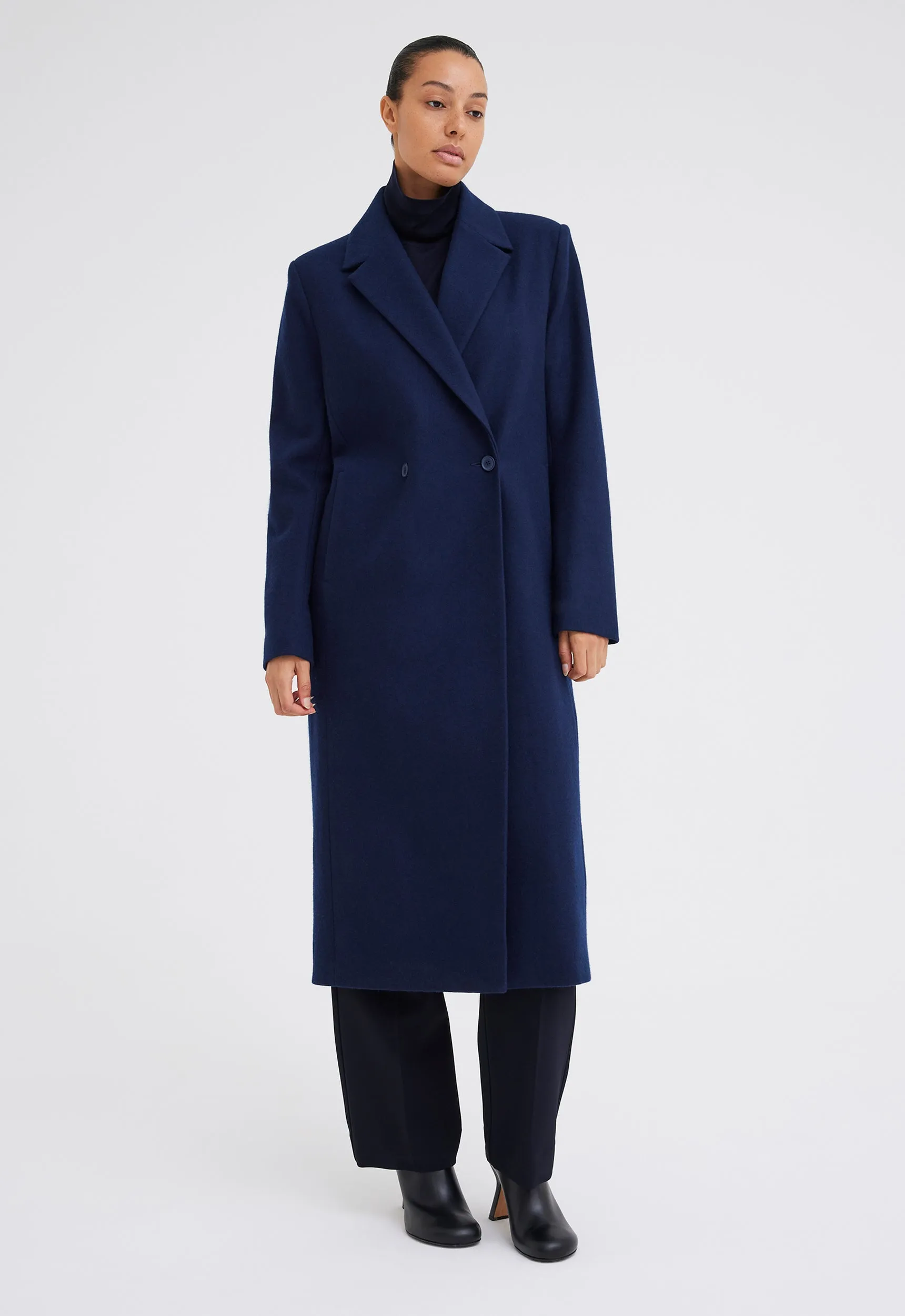 Howell Merino Wool Coat - Darkest Navy