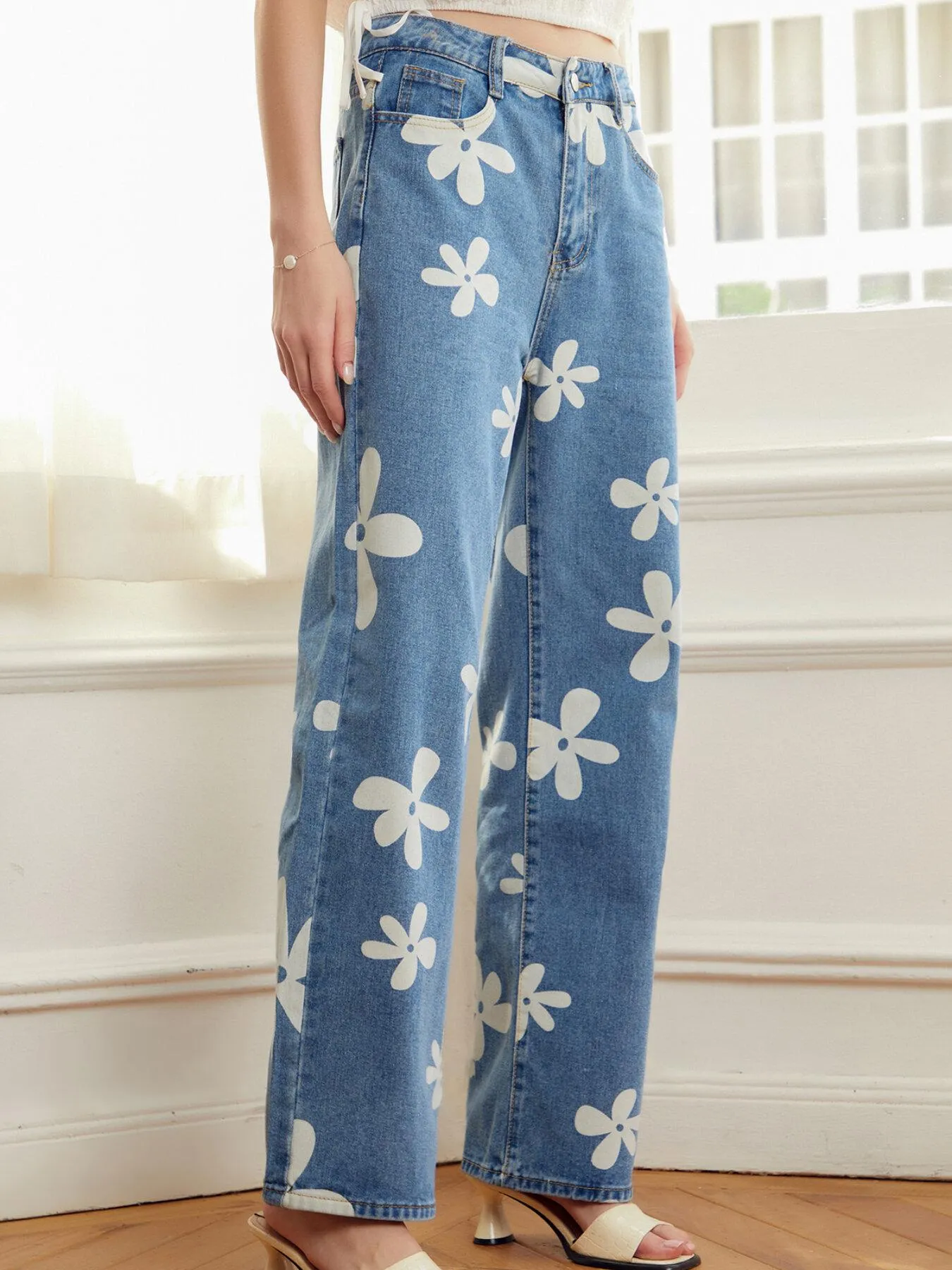 Pocket High Waist Wide Leg Jeans