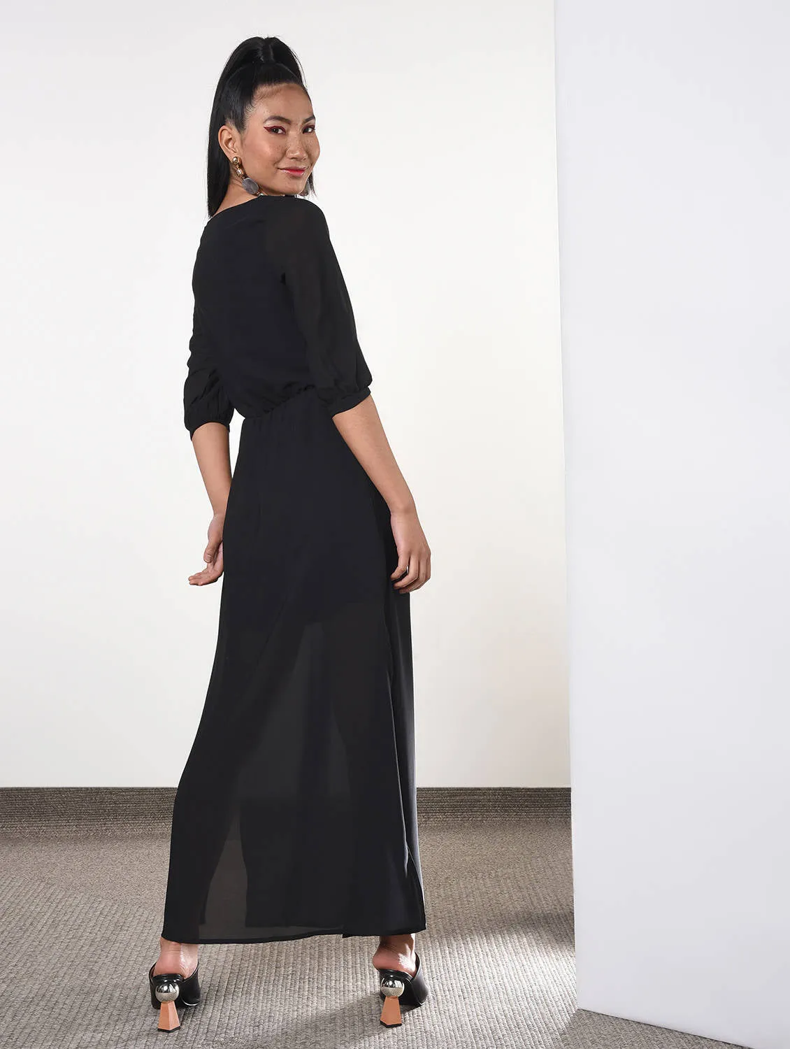 Round neck side slit maxi dress