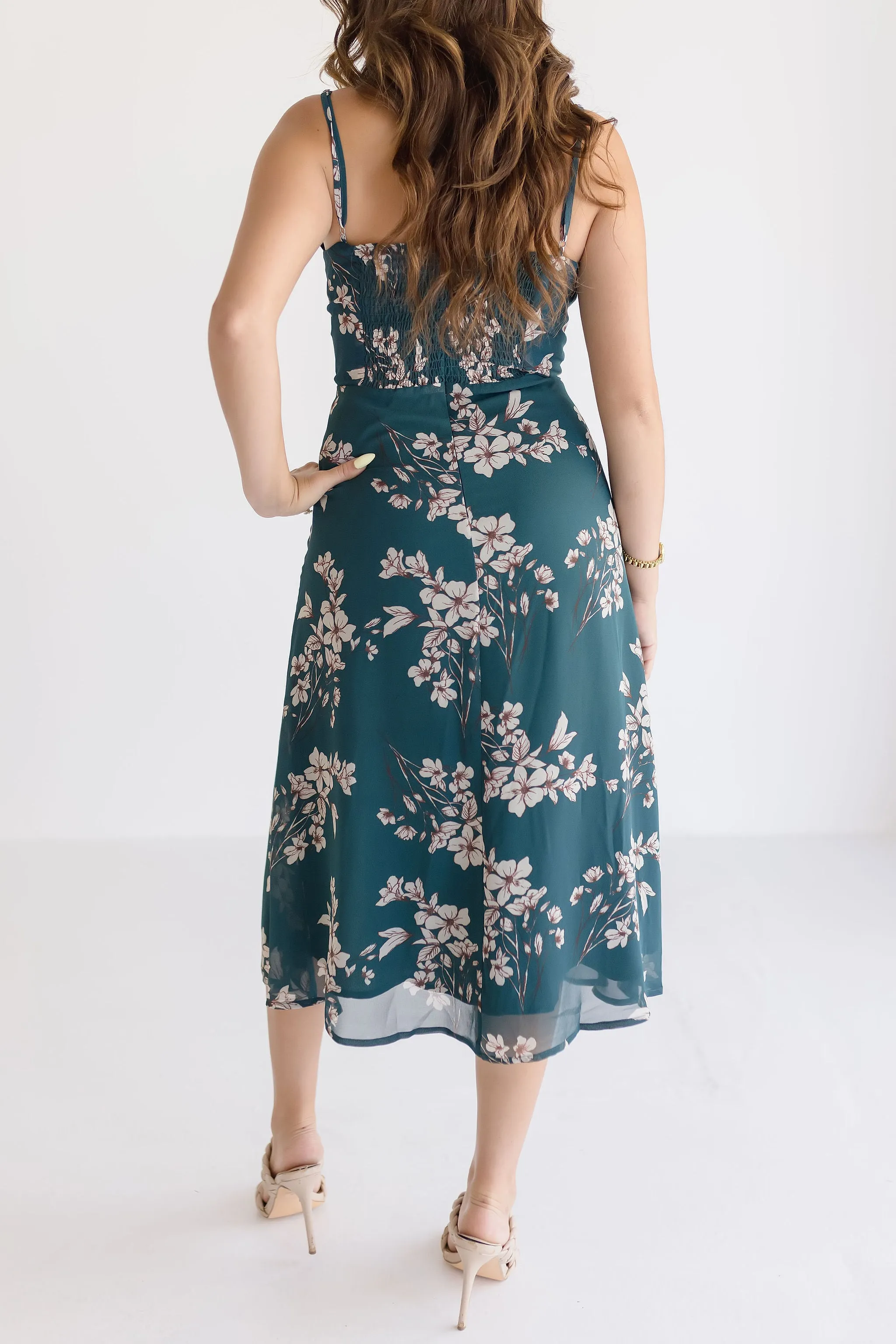 Tessa Sleeveless Floral Print Midi Dress Green