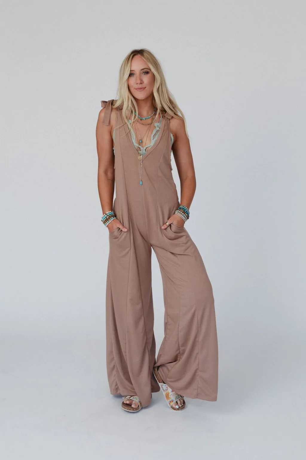 The Nest Essential Serene Jumpsuit - Caramel