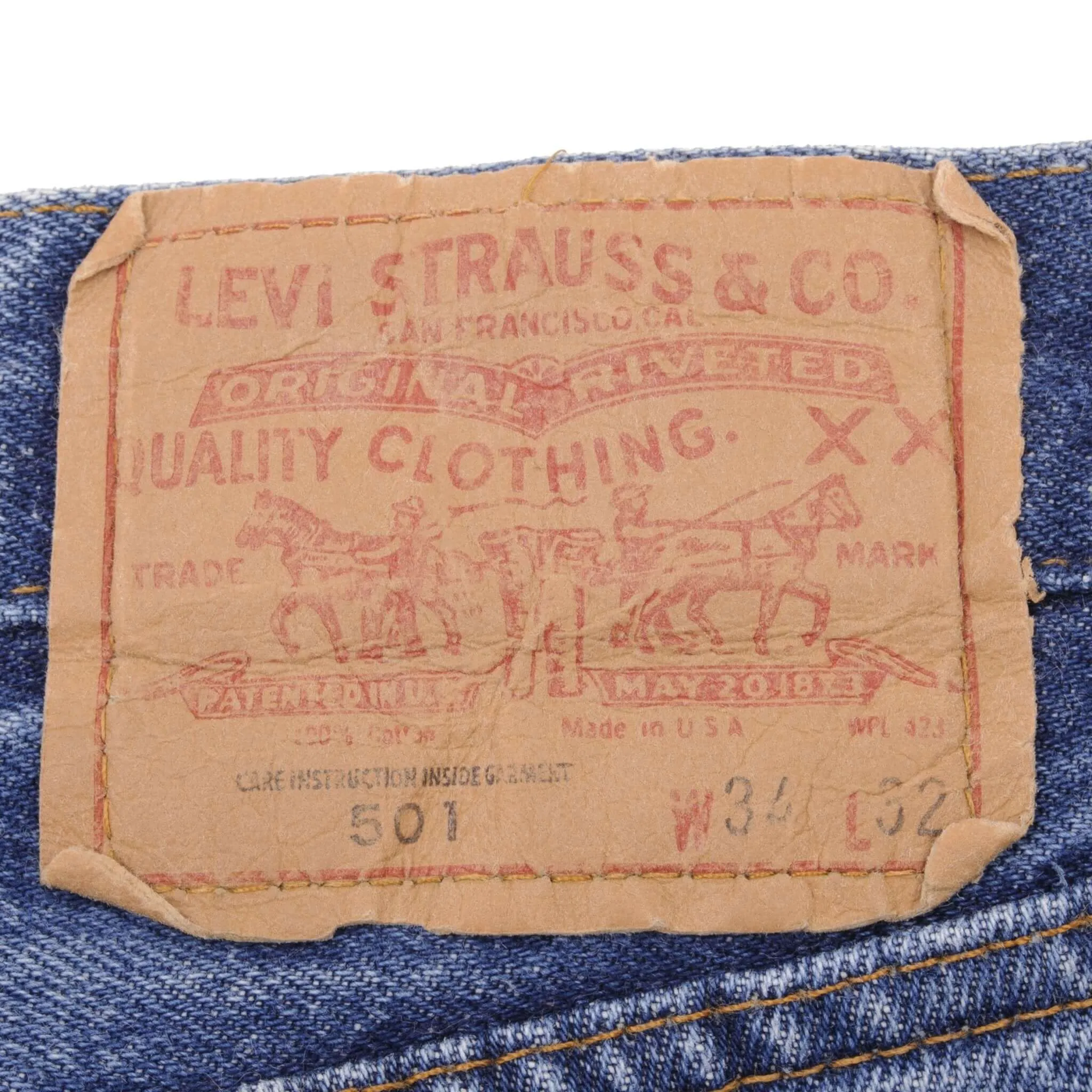 VINTAGE LEVIS 501 JEANS INDIGO 1980S SIZE W33 L30 MADE IN USA