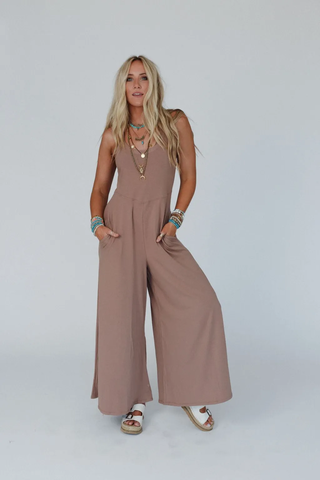 Wylder Wide Leg Jumpsuit - Mocha